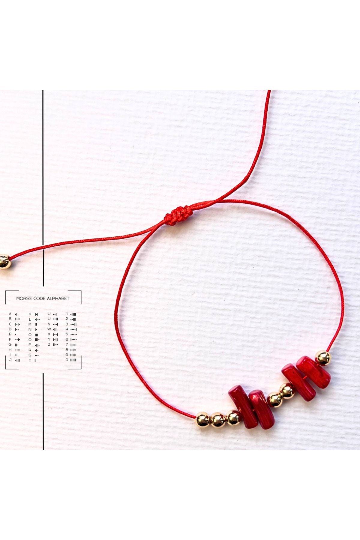 Chiffre d'Amour Doğal Mercan ve Hematit Taşlı Kişiselleştirilebilir Mors Alfabesi Bileklik