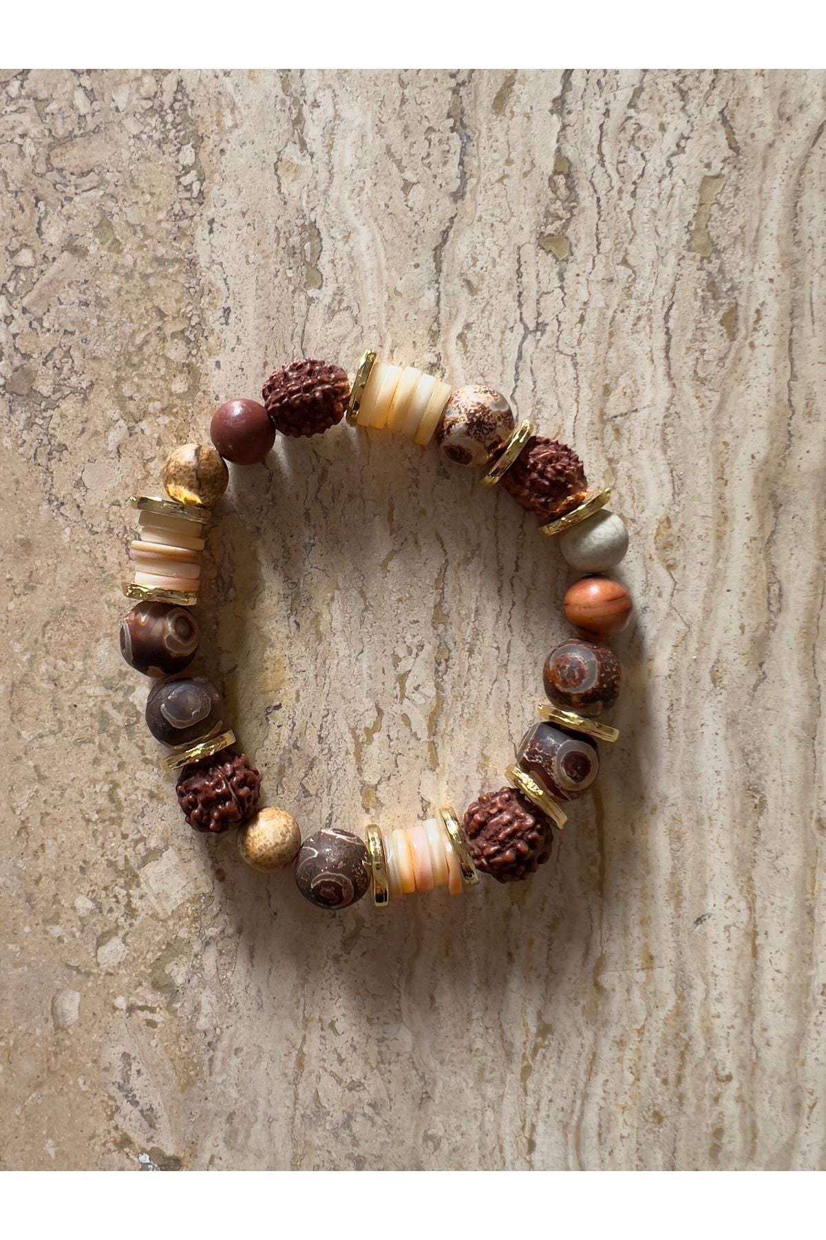 Vannes Bracelet Tibet Akik Taşı,Ruraksha Tohumu ve Doğal Sedefli Bileklik