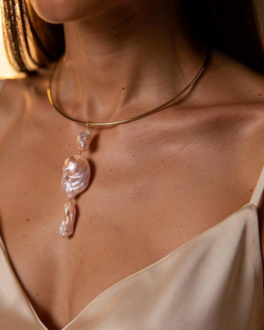 Moon Barok İncili Kolye