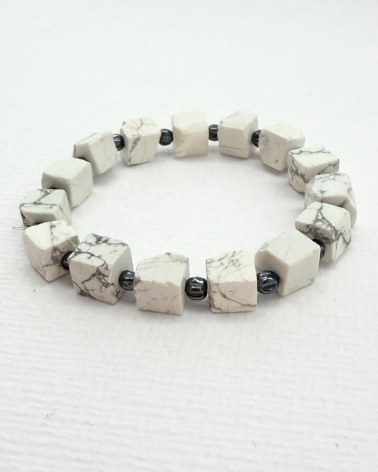 Rivelle Havlit ve Doğal Hematit Taşlı Bileklik