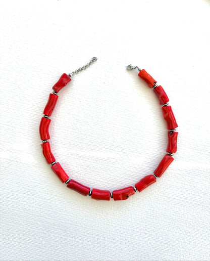 Magie Mercan ve Hematit Taşlı Kolye